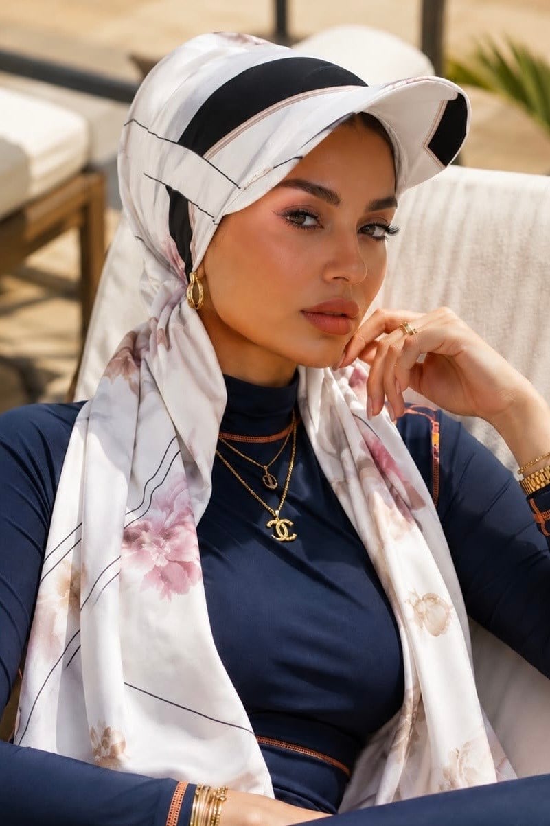 Beyaz Siyah Desen Siperli Bone Şal