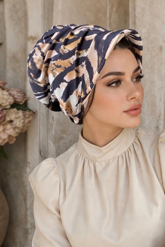 Camel Siyah Zebra Tesettür Şapka Bone