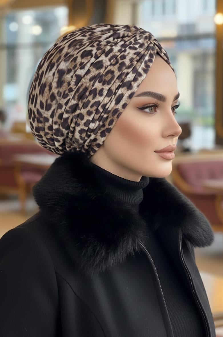 Leopar Desenli Büzgülü Bone