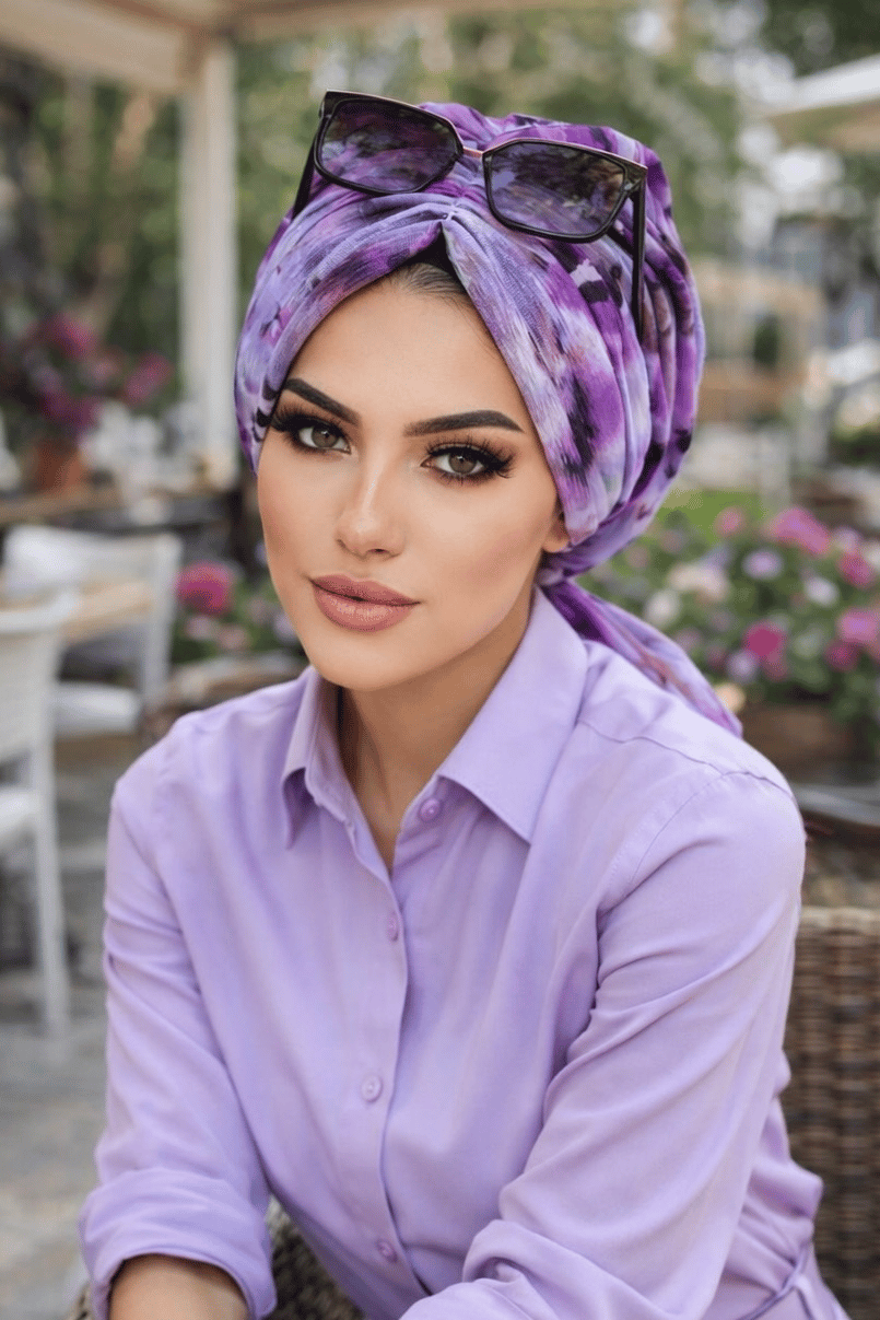 Lila Gri Çiçek Desen Tokalı Bone