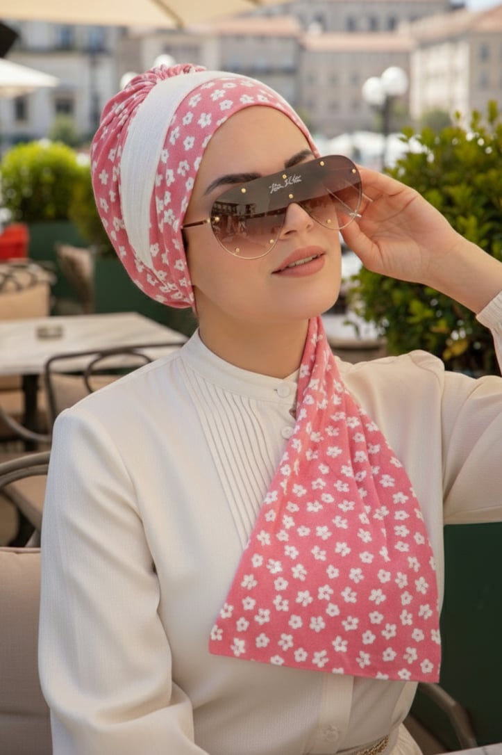 Pudra Taç Desenli Atkılı Bone