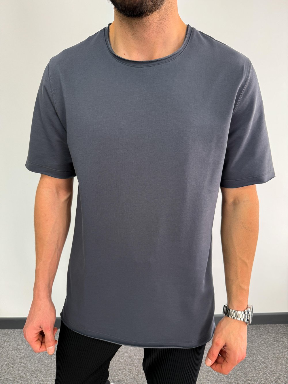 İki İplik Pis Yaka T-Shirt Antrasit