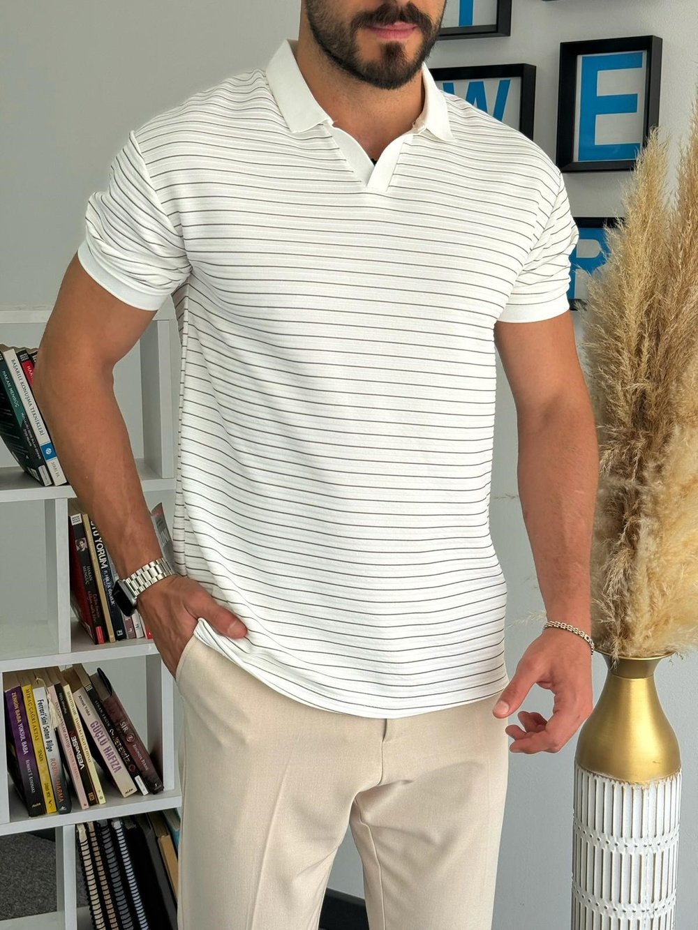 Siyah Çizgili Hemşire Yaka Kolları Likralı T-Shirt