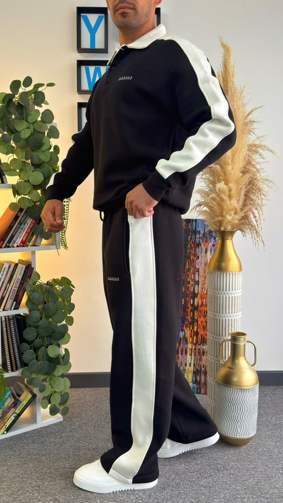 Siyah Oversize Polo Yaka Kontrast Şeritli Şardonlu Eşofman Takımı