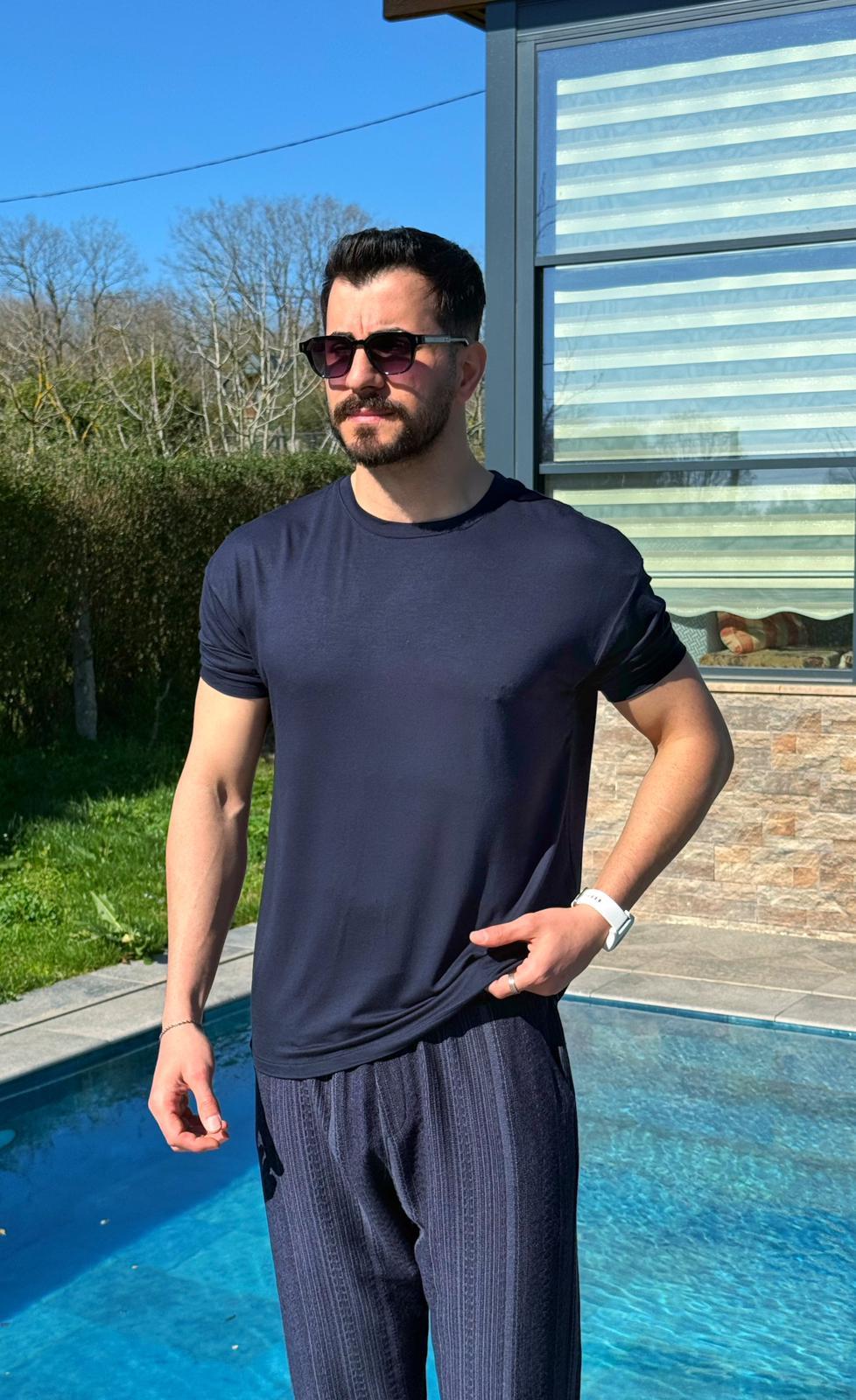 Süet Kumaş T-Shirt Lacivert