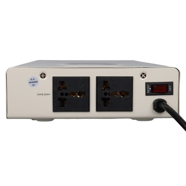Powermaster SLIM-2000 Otomatik 2000VA Kombi Voltaj Regülatörü (İngiliz Fişli ve Evrensel Çoklu Soketli)