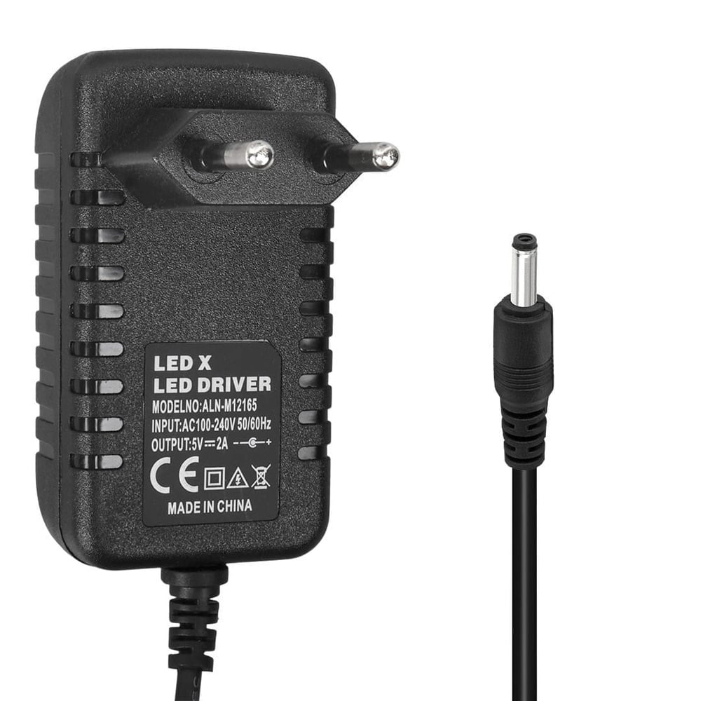 Powermaster PM-31667 5 Volt - 2 Amper 3.5*1.35 Mm Uçlu Plastik Kasa Priz Tipi Adaptör