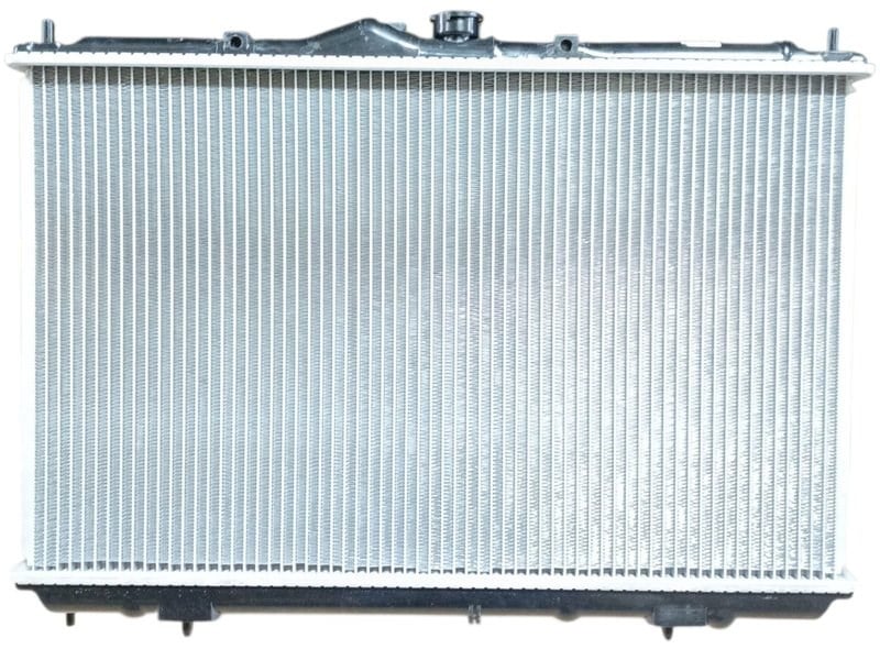 Mitsubishi Carisma / S40 /V40 Otomatik 97- Su Radyatörü - Brazing