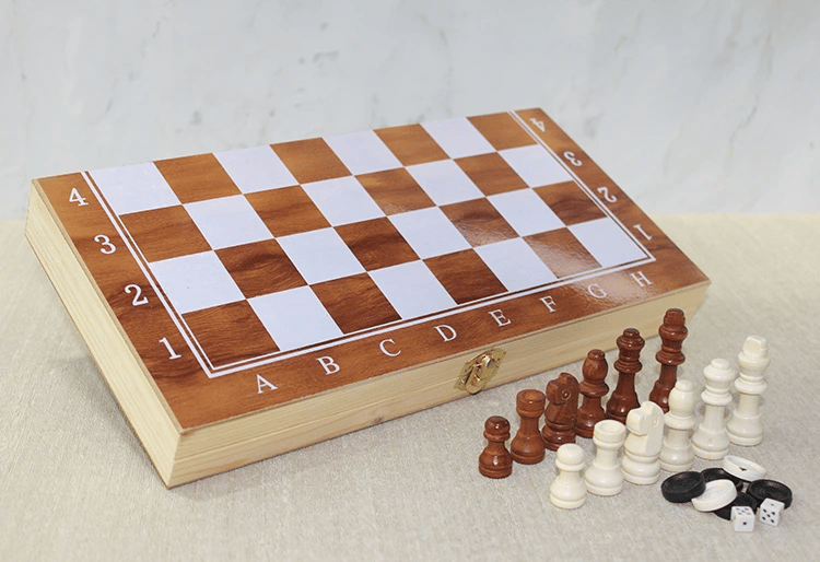 Ahşap Kutulu Satranç Model 1
