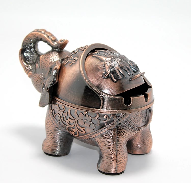 Metal Fil Figürlü Küllük Model 2