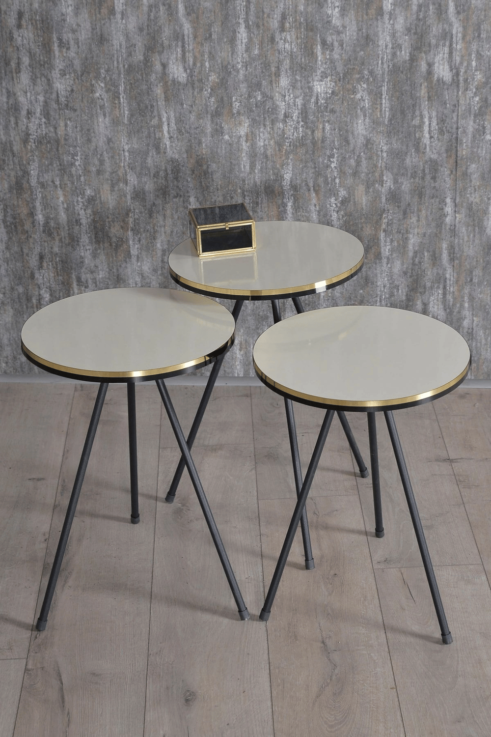 Zigon Sehpa Ve Orta Sehpa Kr Set Siyah Metal Ayak Çift Altın Krem
