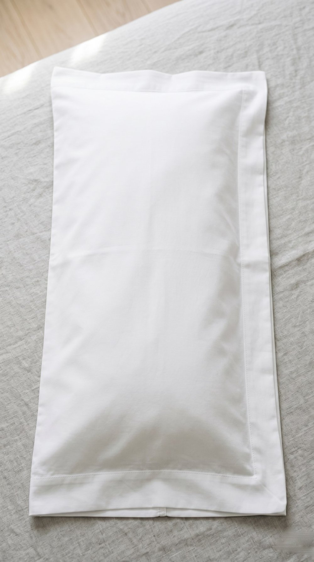 İpekçe Badem Akfil Otel Tipi Yastık Kılıfı - 50x70 cm Beyaz %100 Pamuk