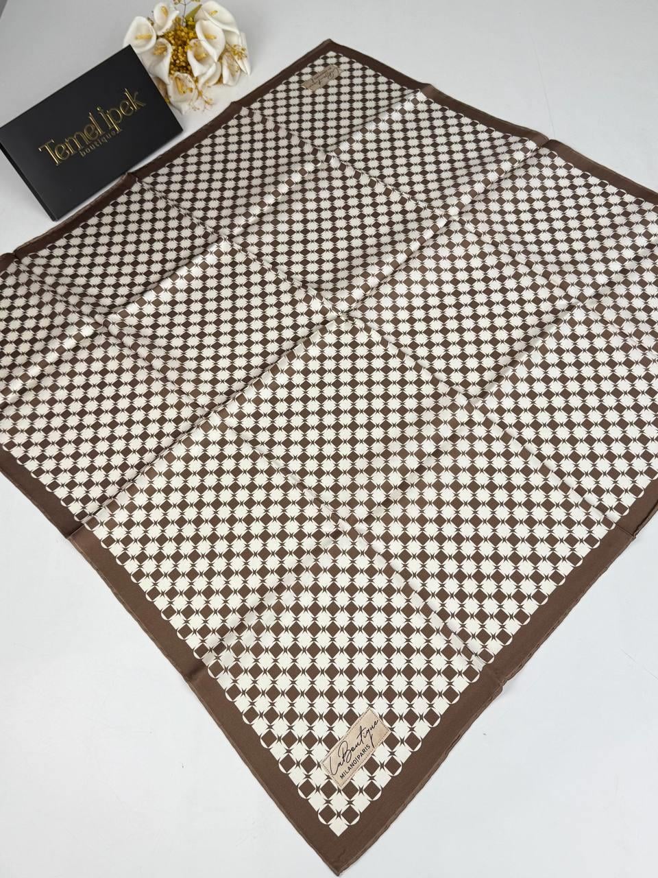 La Boutique - İlkbahar Yaz Sura İpek Eşarp 2384