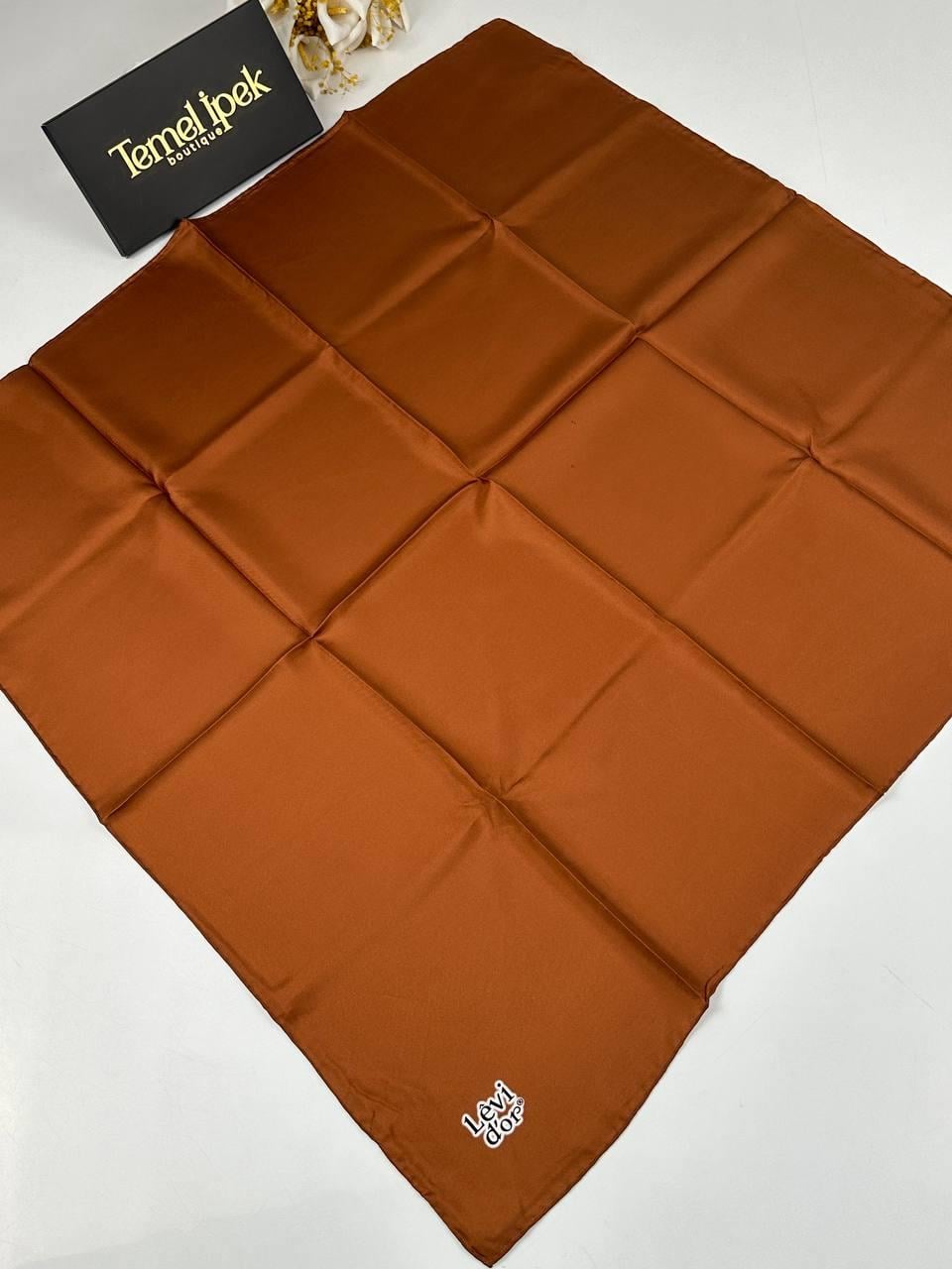 Levidor - Düz Renk Twill İpek Eşarp 01617
