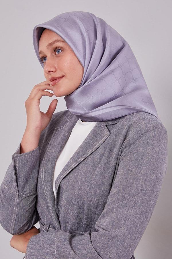 Levidor - Kenar Şeritli Monogram İpek Eşarp I-1555