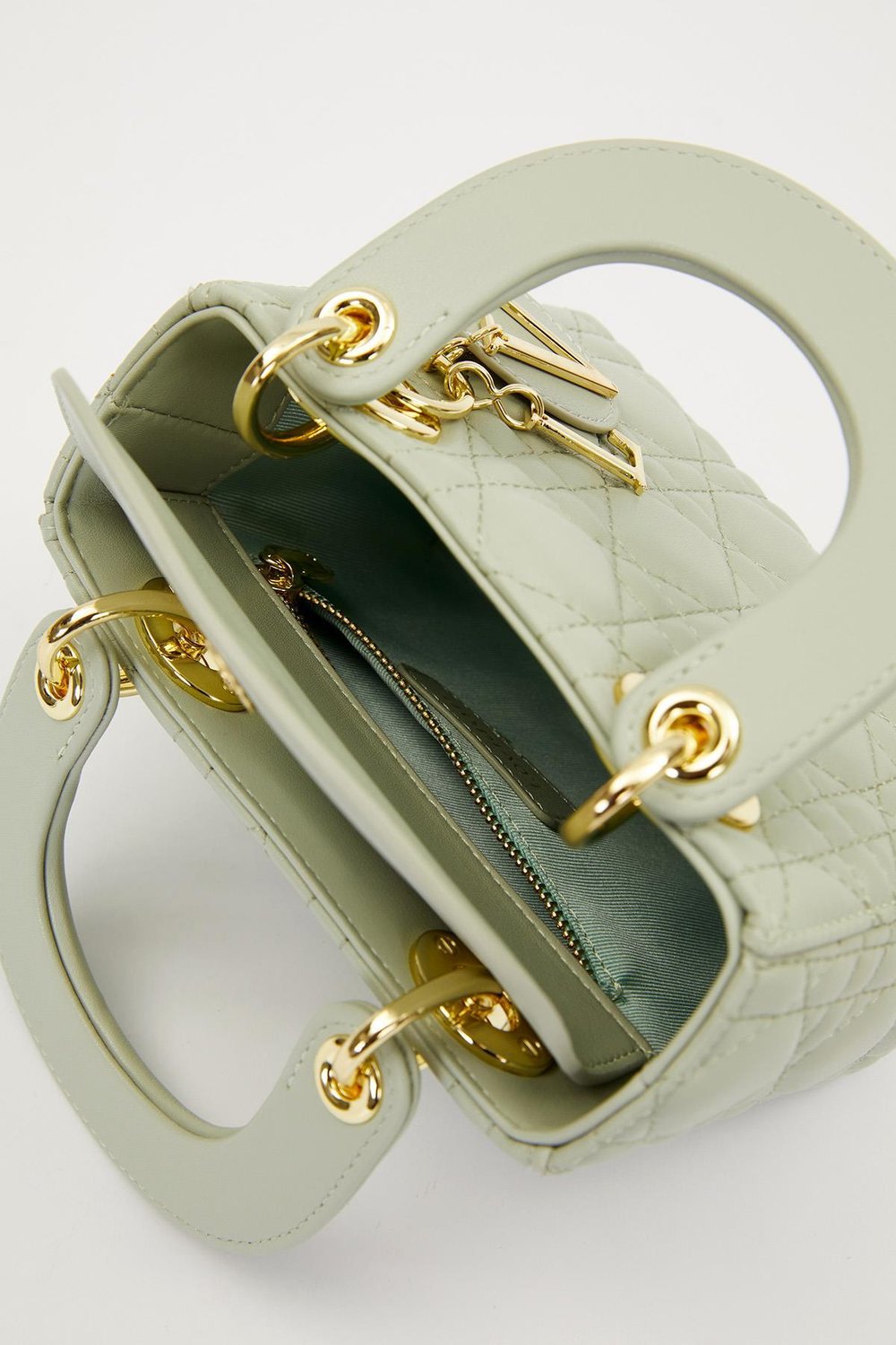 Levidor - Premium Kare Gold Zincir Detaylı Mini El Çantası 930333