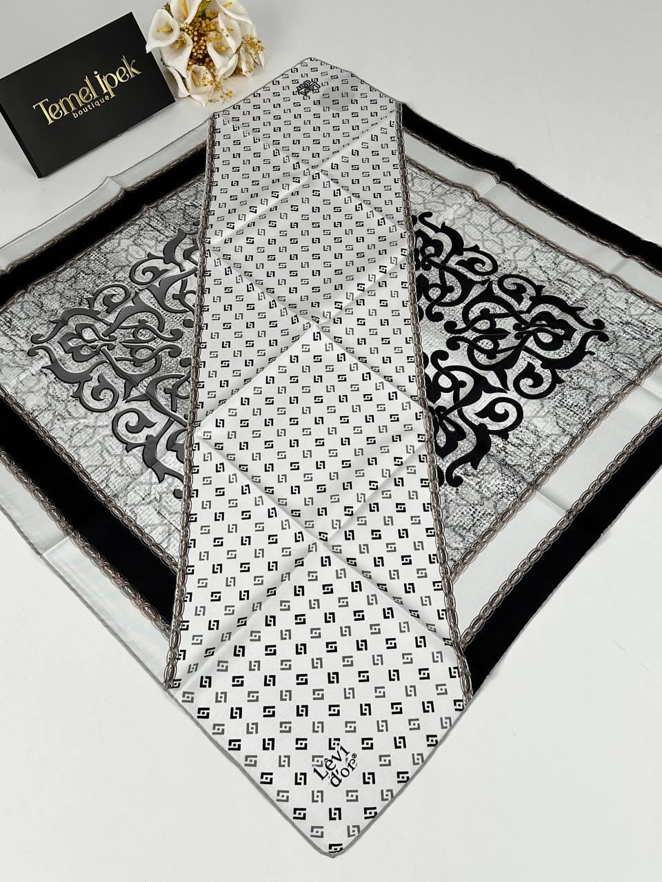Levidor - Twill İpek Eşarp 01497