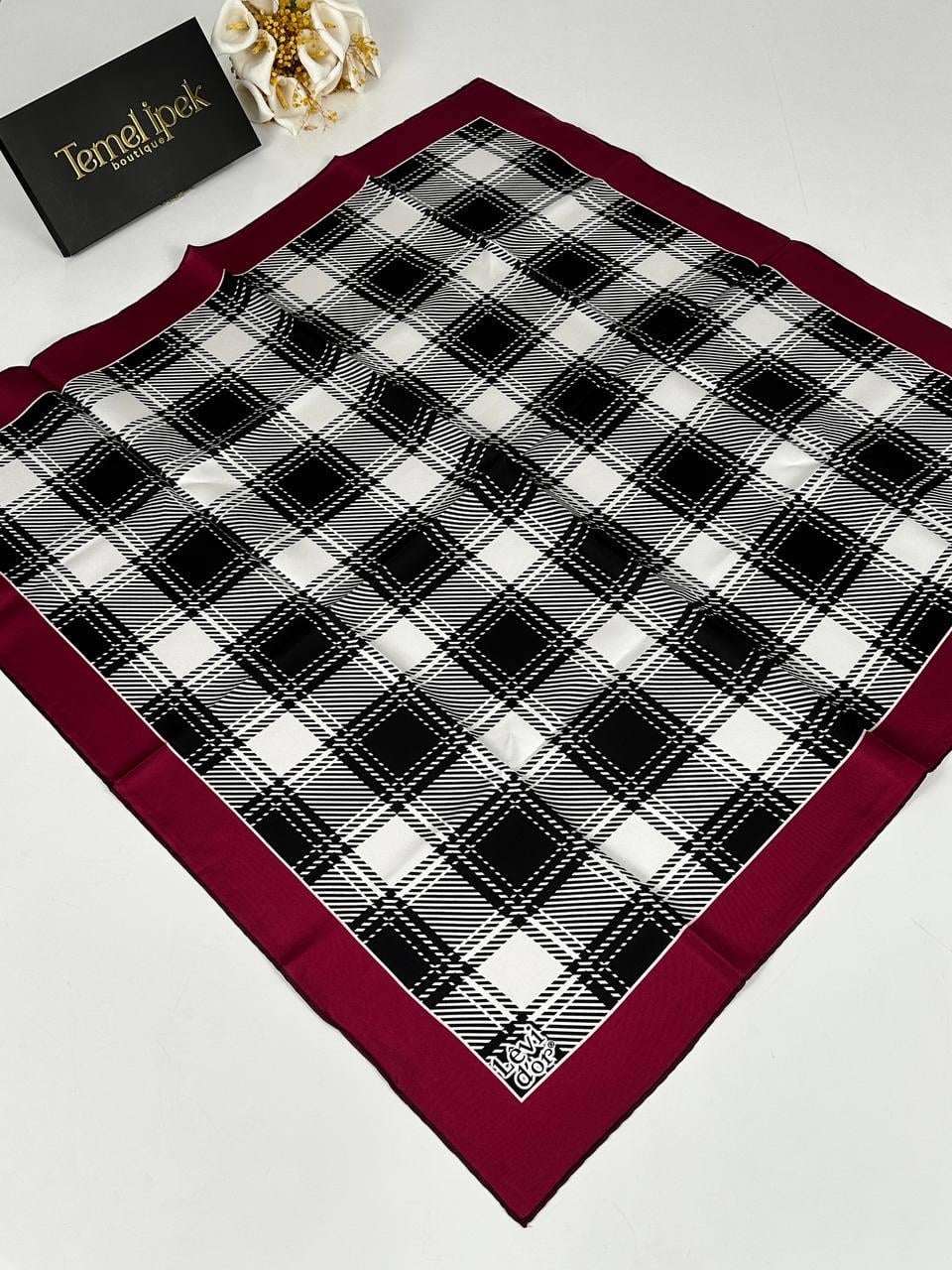 Levidor - Twill İpek Eşarp 01586