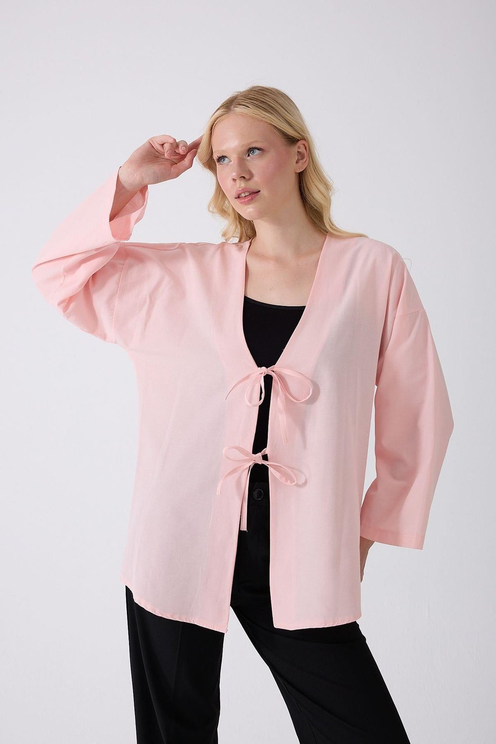 Önü Baglamalı Pembe Kimono Tunik