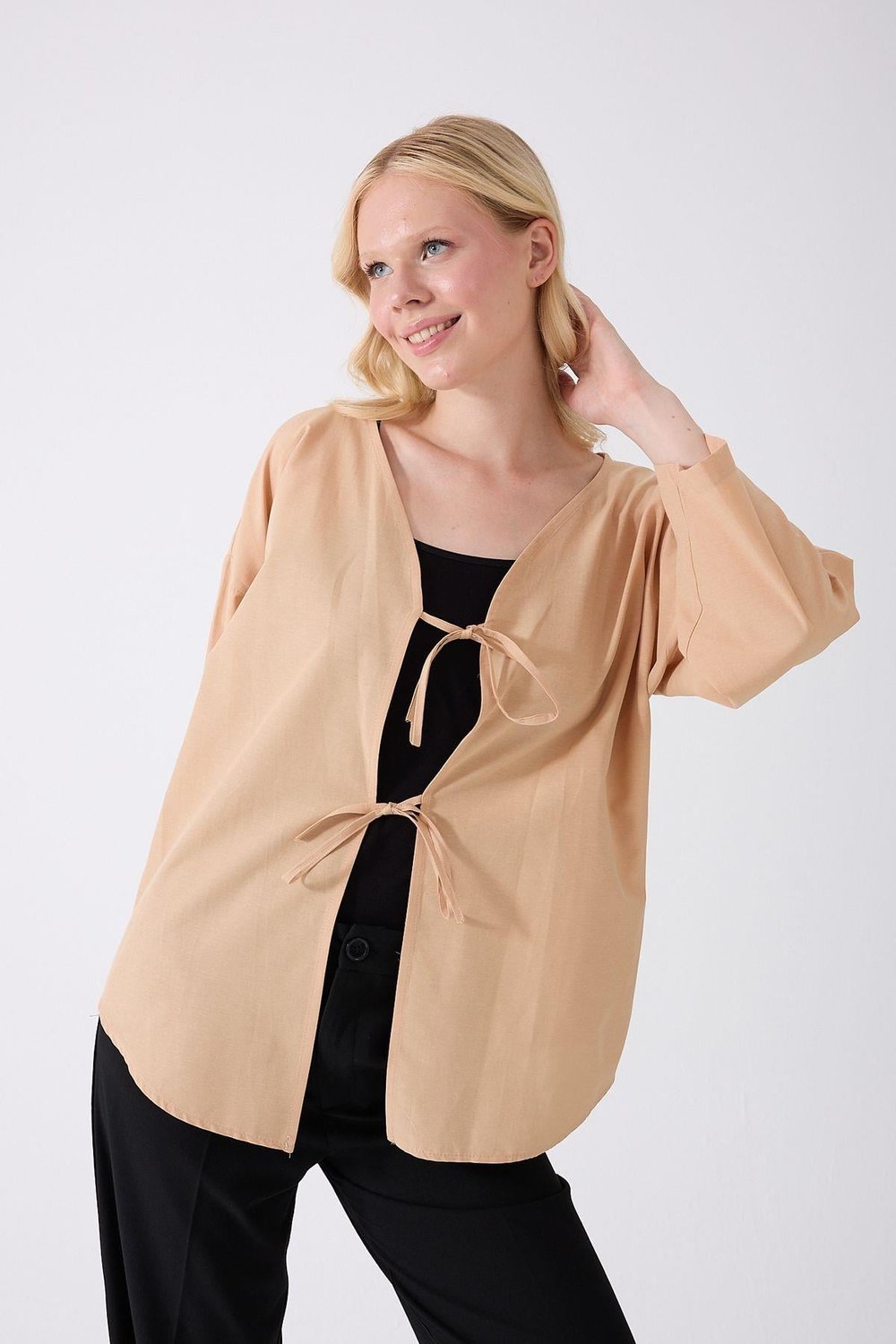 Önü Baglamalı Bej Kimono Tunik Oversize