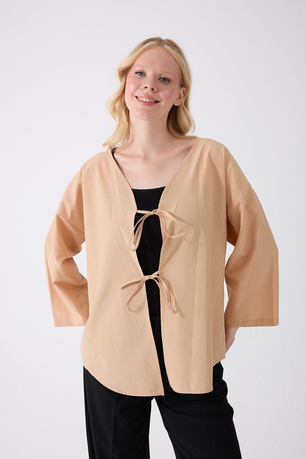 Önü Baglamalı Bej Kimono Tunik Oversize
