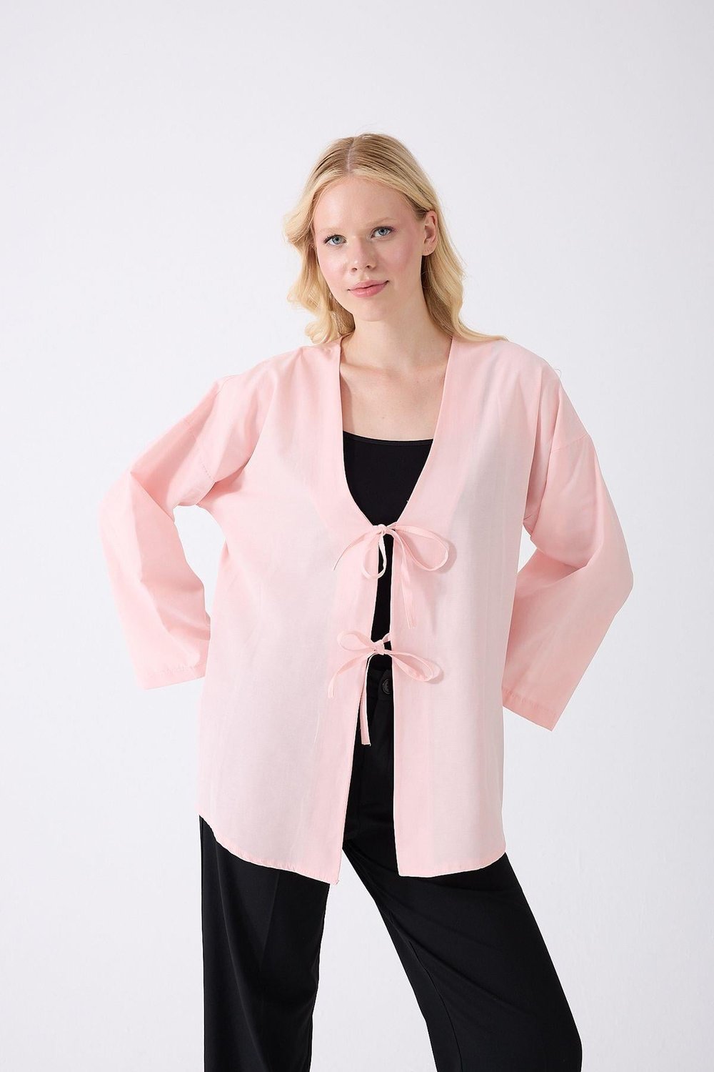 Önü Baglamalı Pembe Kimono Tunik