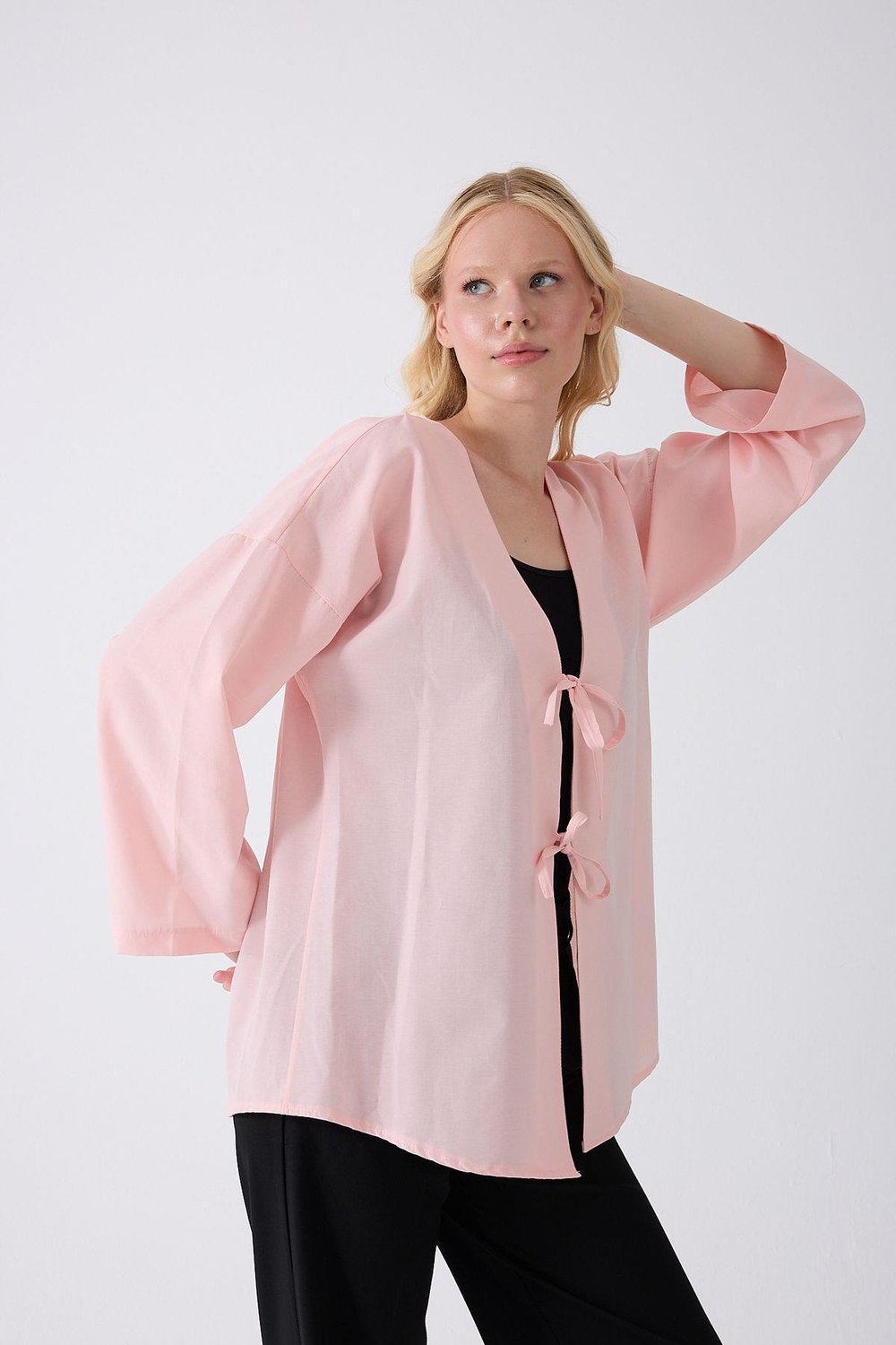 Önü Baglamalı Pembe Kimono Tunik