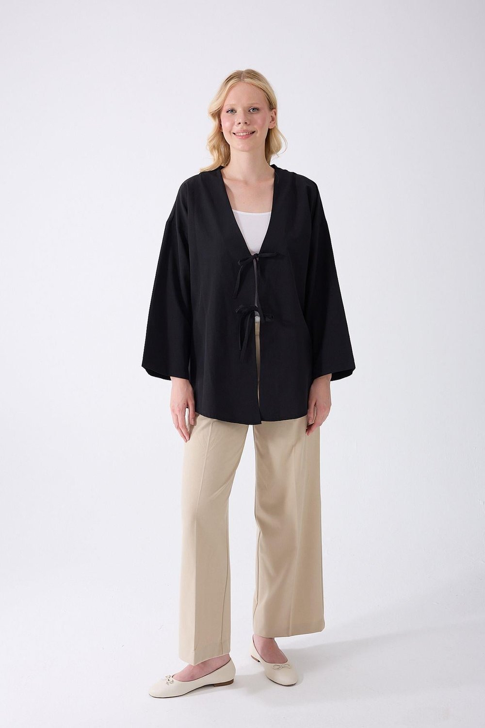 Önü Baglamalı Siyah Kimono Tunik