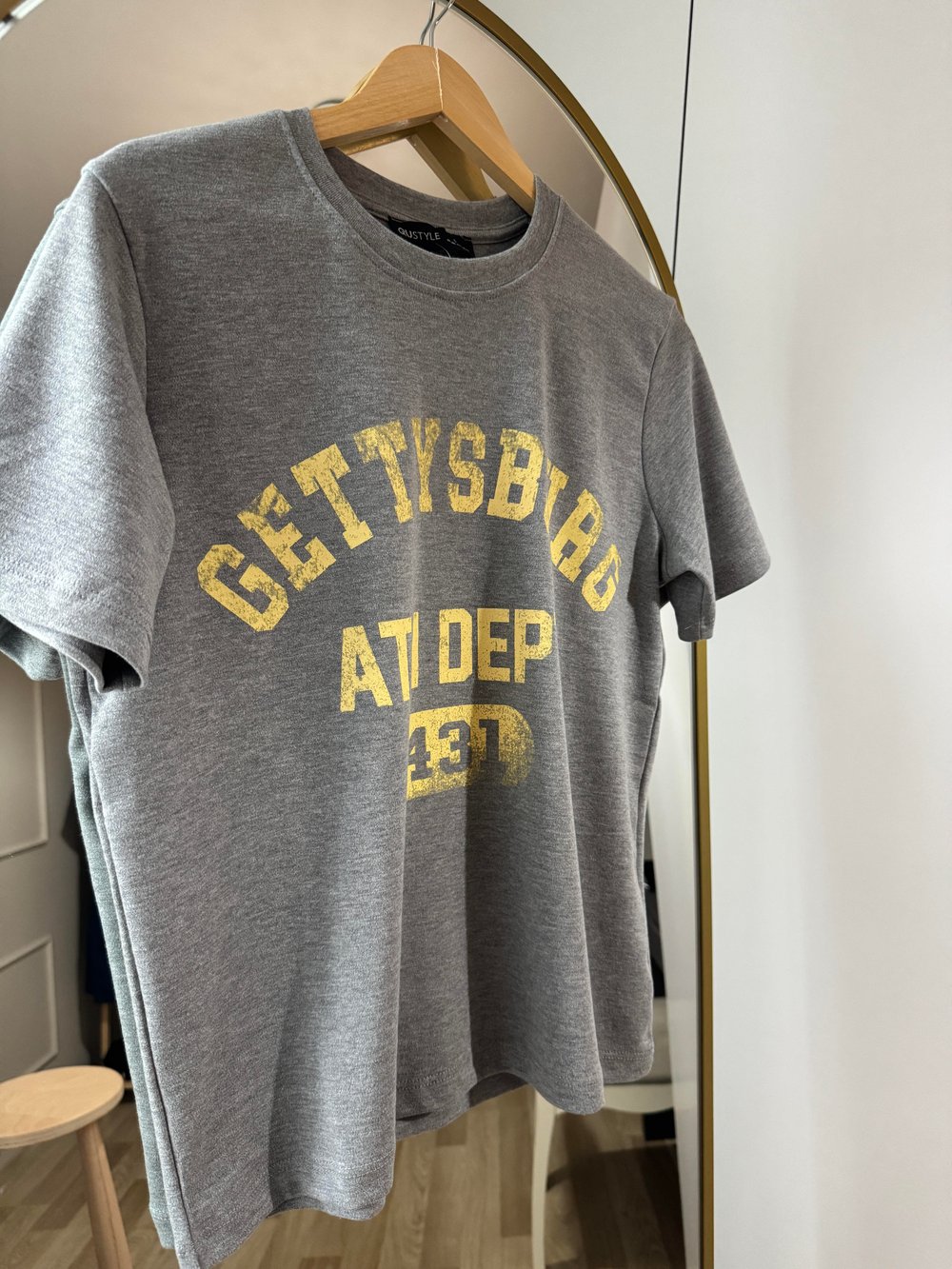 Gri-Sarı Baskılı Basic Tshirt