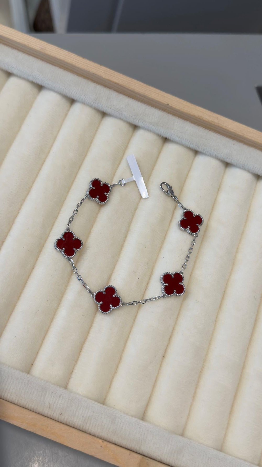 Marka Model İthal Seri Bordo Silver Bileklik