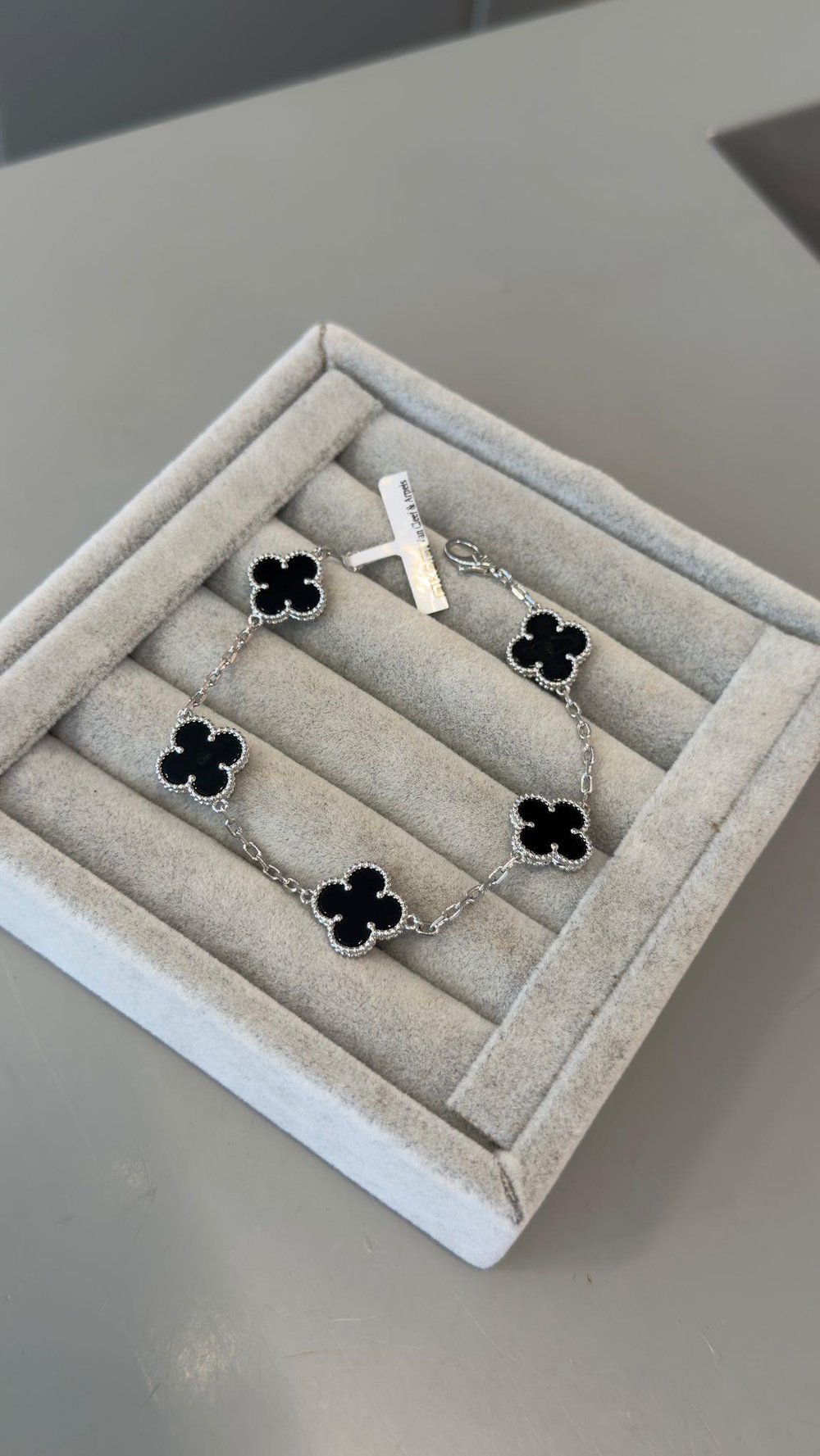 Marka Model İthal Seri Siyah Silver Bileklik