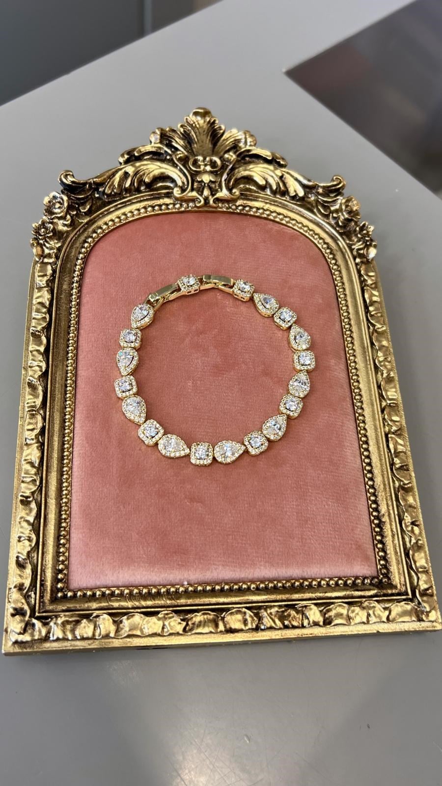 Özel Seri 14K Damla Ve Kare Model Taşlı Bileklik