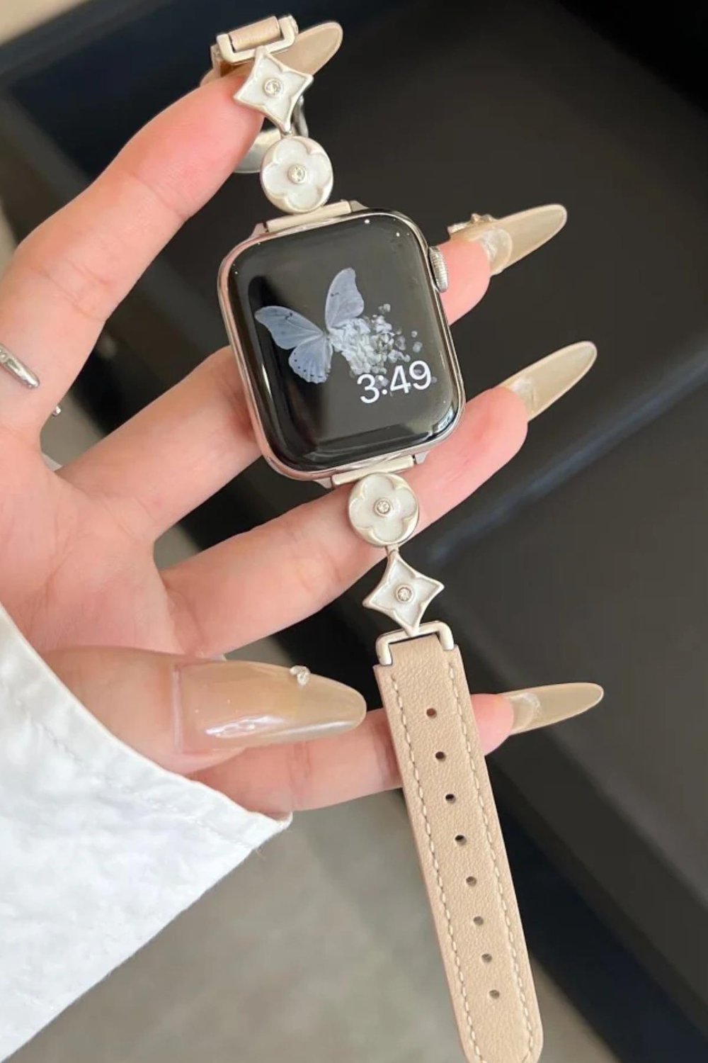 Apple Watch Seri 2/3/4/5/6/7/8/9/10/11 Uyumlu Lüks Kordon Metal Derili 4Yaprak