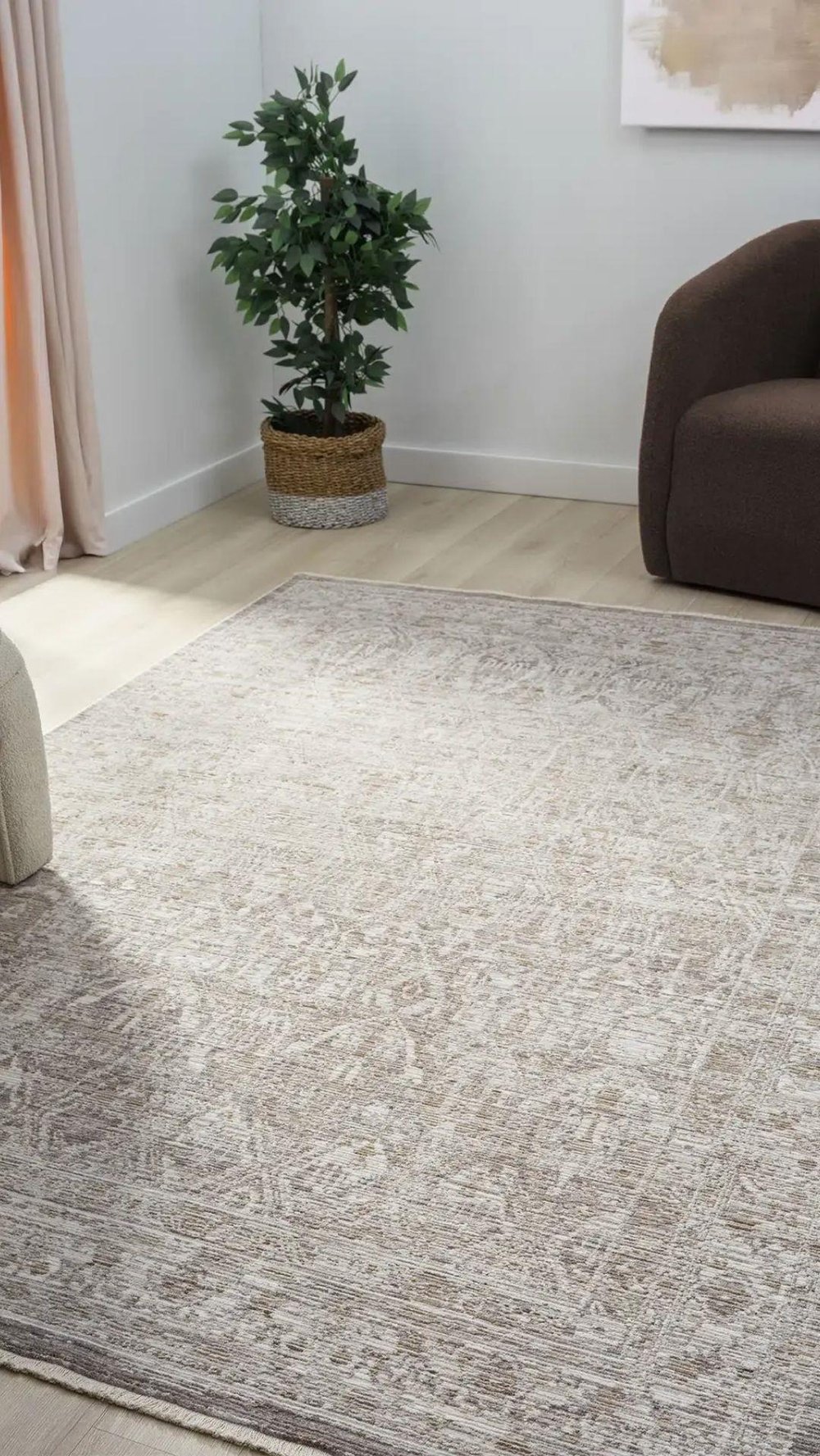 By Özer Halı Bej Renk Polyester Çerçeveli Yumuşak Doku Yüksek Kaliteli Seyran Halı Peru 10200 Salon Halısı