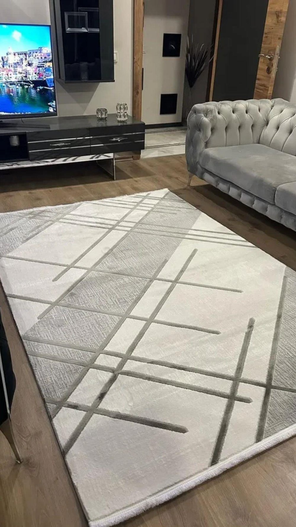 By Özer Halı Gri Renk Beyaz Desenli Saray Halı Crystal CR00A Salon Halısı