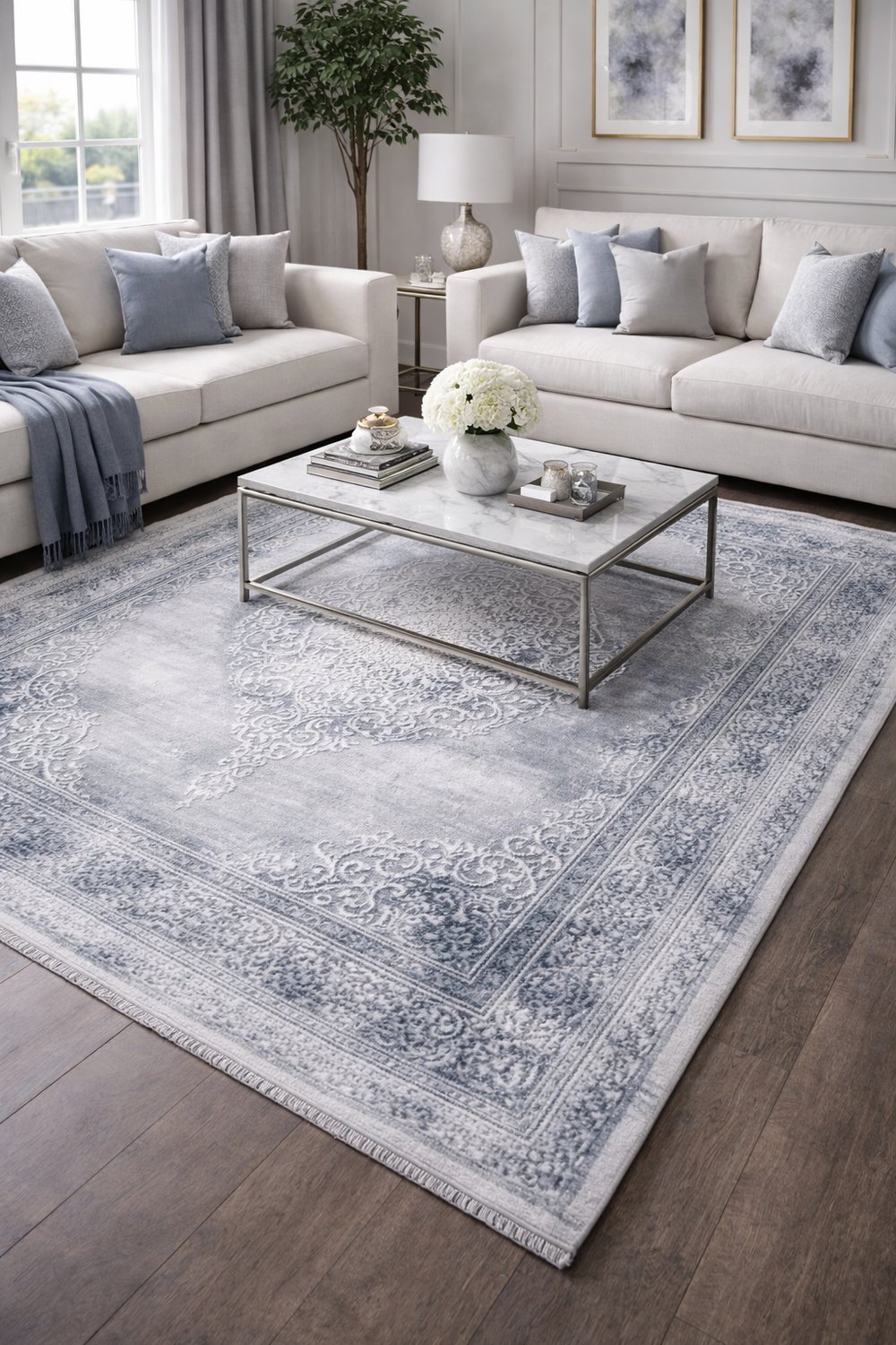 By Özer Halı Gri Renk Mavi Çerçeveli Klasik Stil Artemis Dior 05860A Salon Halısı