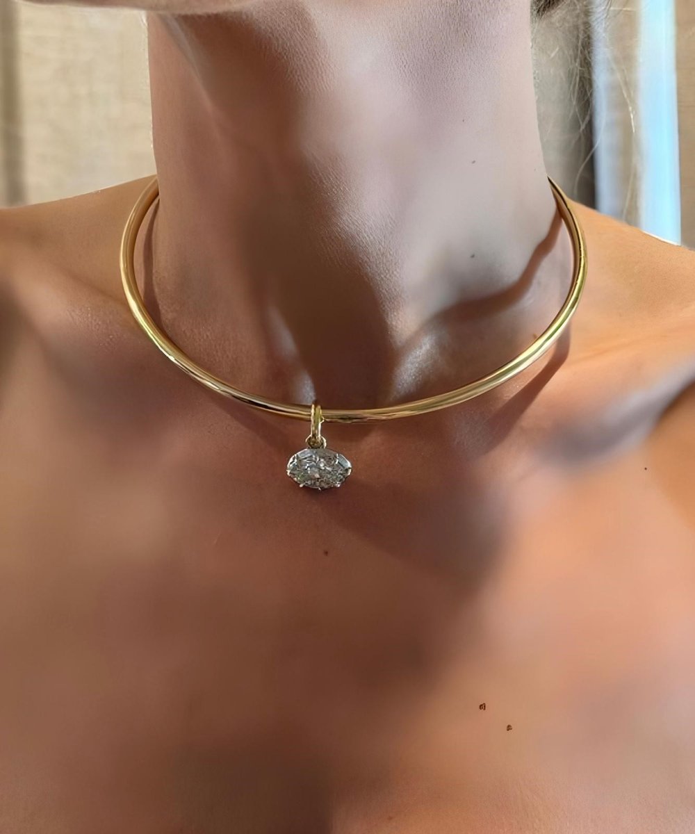İRİS MARKİZ TASLI CHARM CHOKER