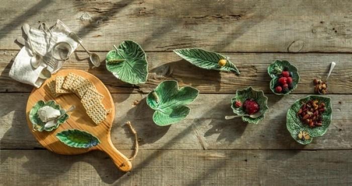 Bordallo Pinheiro 65024052 Countryside Bal Arısı Servis Tabağı