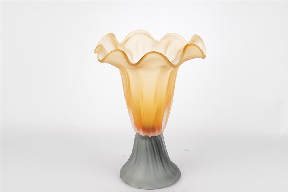 Mikasa Amber Yeşil Ayaklı Cam Dalgalı Vazo 32X25 Cm