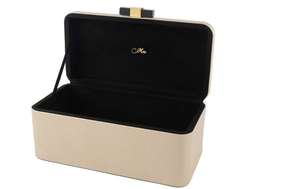 Mikasa Rexene Parlak Gold Deri Kutu 30x18x13cm