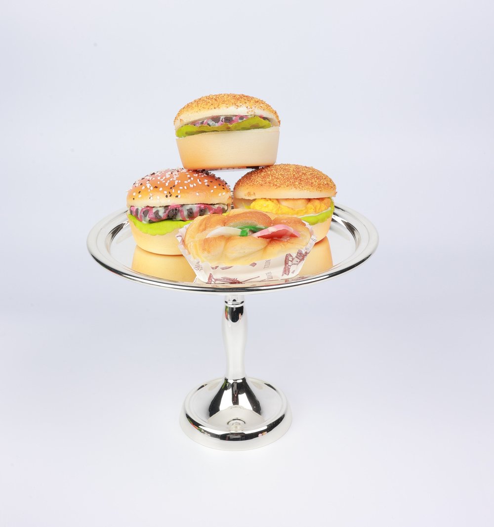 Select Gümüş Cam Kapaklı Ayaklı Pastalık