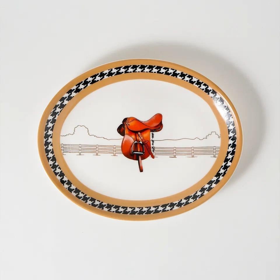 Vitelli Equestrian Camel 21 Cm Porselen Kayık Tabak