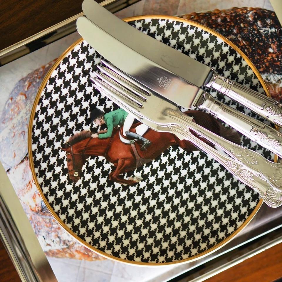 Vitelli Equestrian Yeşil Ceket 20 Cm Porselen Tabak