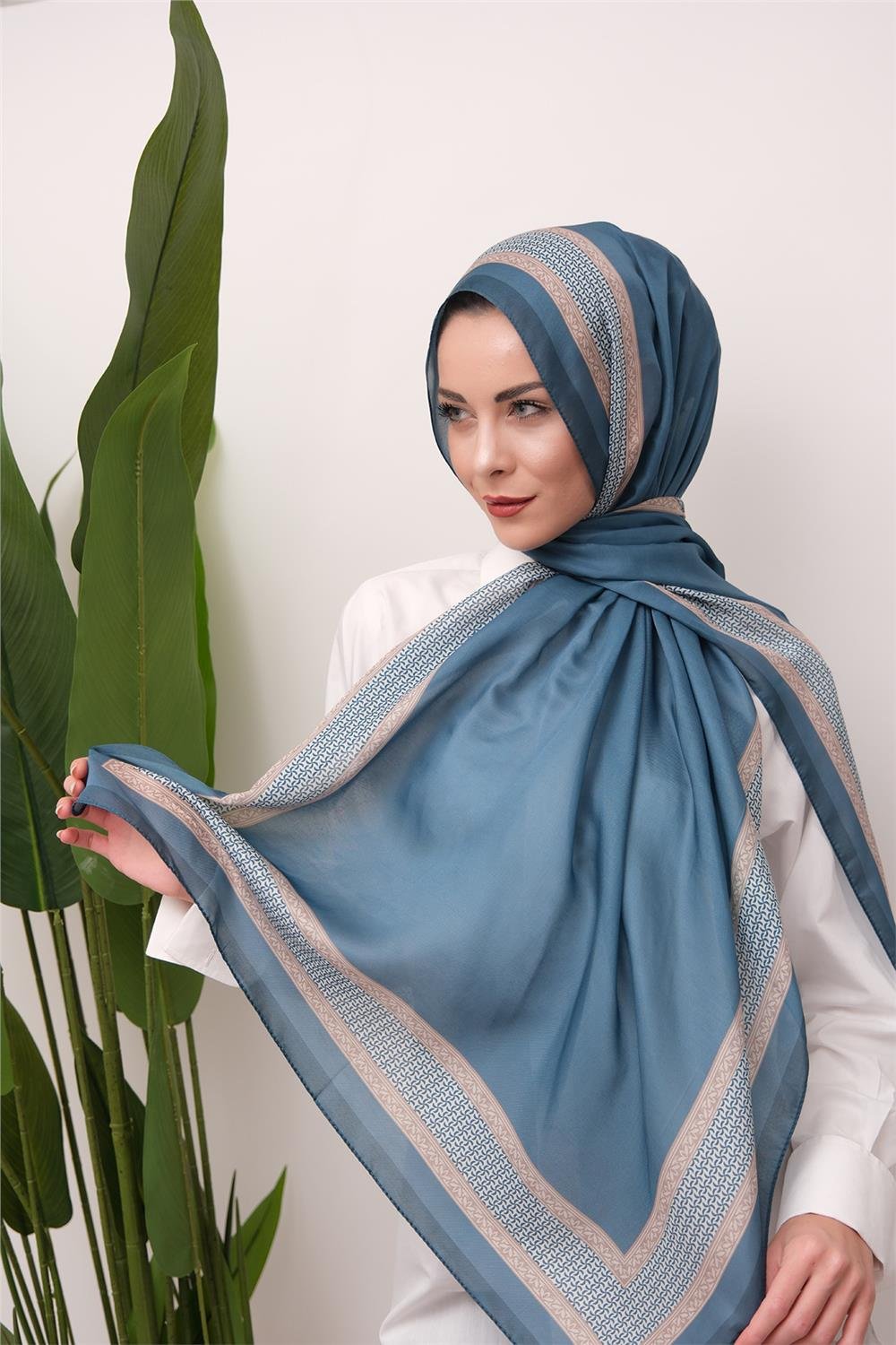Border Touch Desenli Dijital Soft Şal