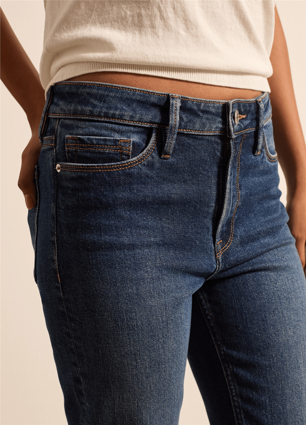 Beş Cepli Düz Kesim Koyu Mavi Jean
