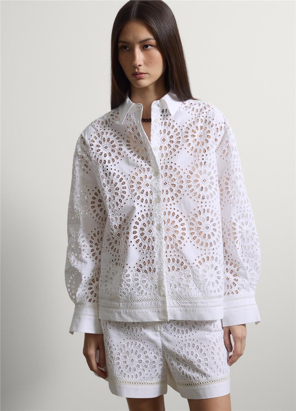 Beyaz Pamuk Broderie Anglaise Oversize Gömlek