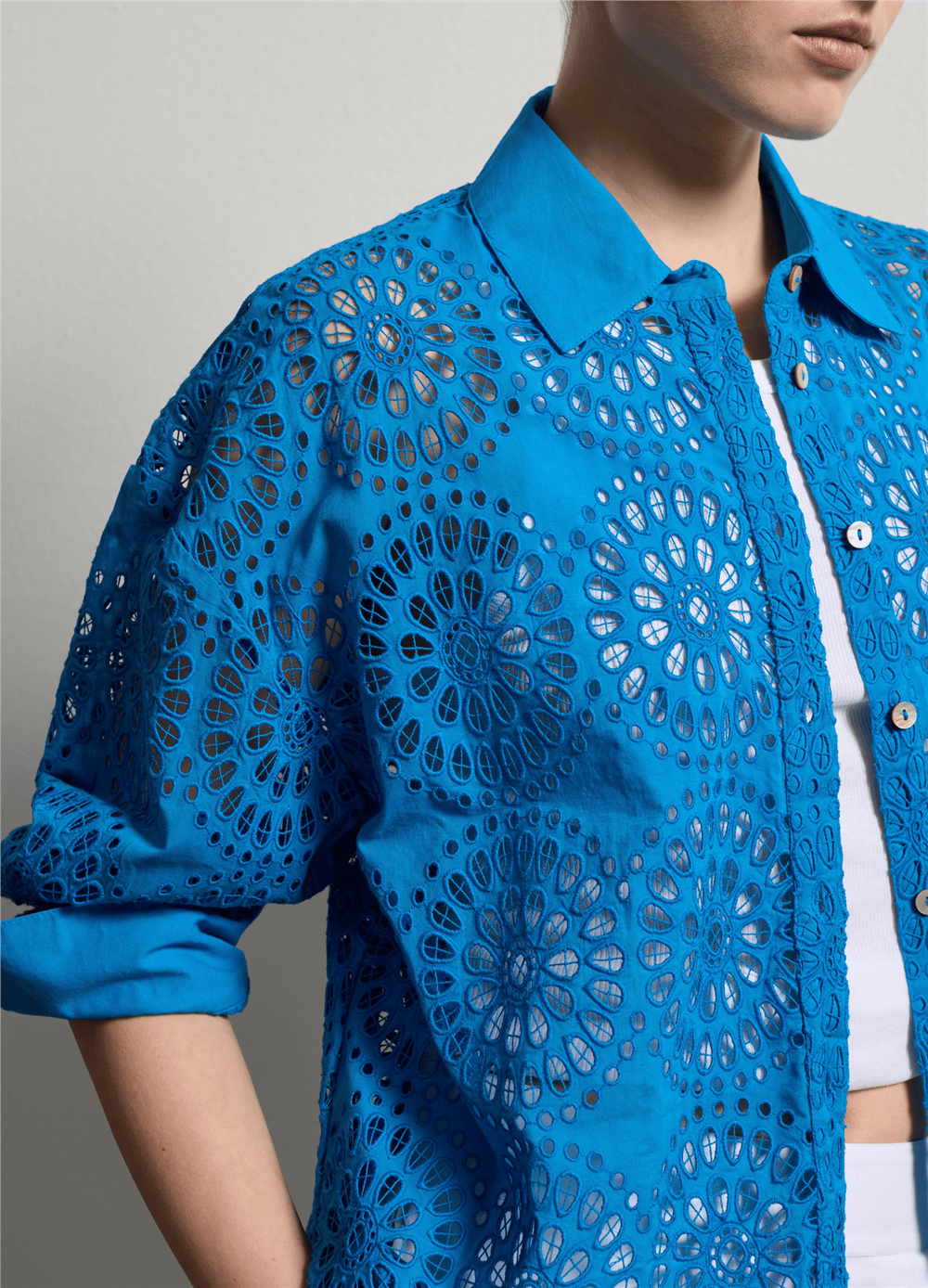 Broderie Anglaise Uzun Kollu Mavi Gömlek