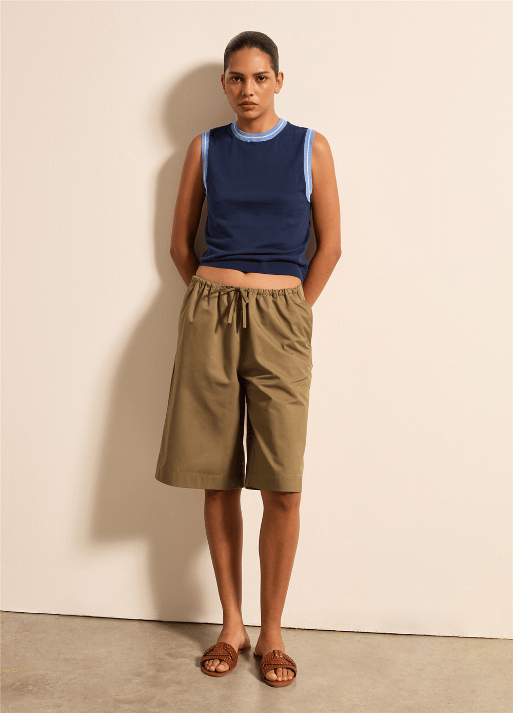 Lurex Detaylı Crepe Lacivert Atlet