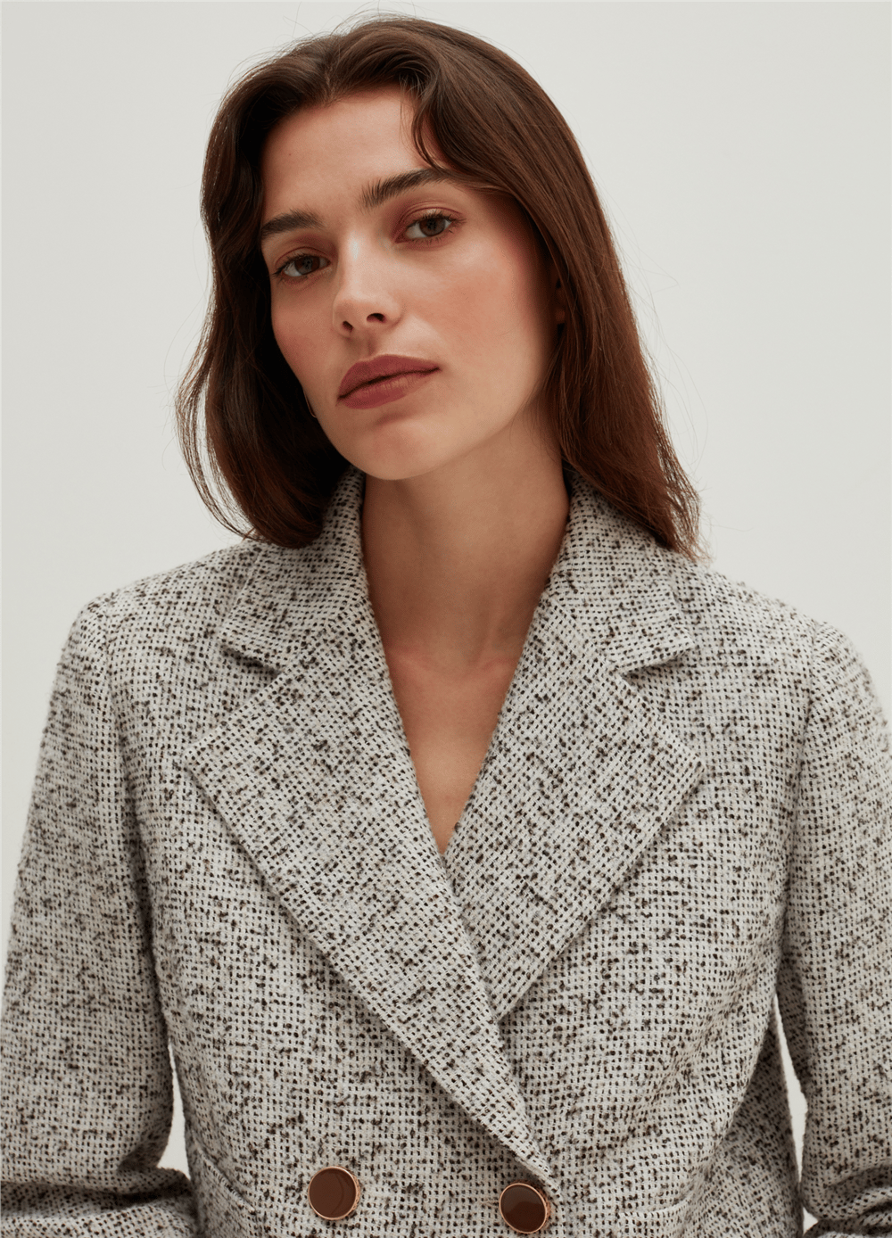 Tüvit Beyaz Kruvaze Blazer