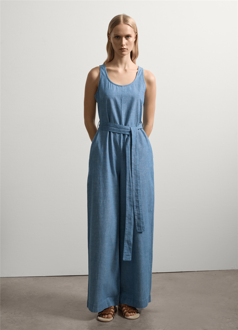 Uzun Akışkan Denim Tulum